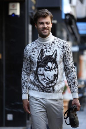 Pulltonic свитер с хаски оптом и в розницу Москва производство Турция 